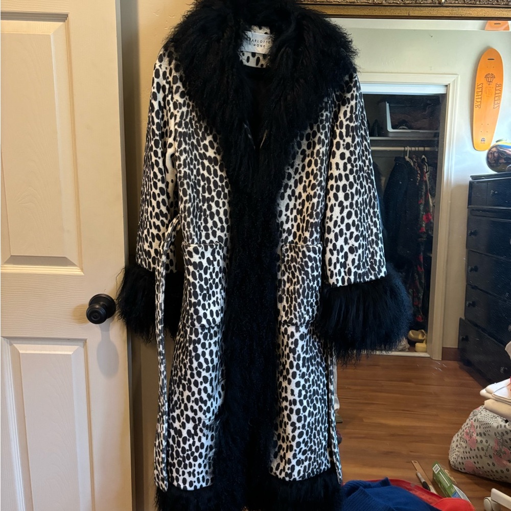 Charolette Simone coat - Small